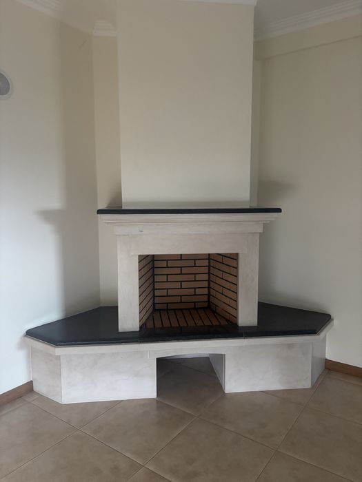 Lareira (pedra exterior e interior)