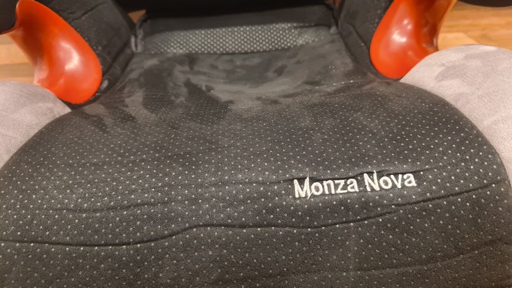 Fotelik RECARO Monza NOVA