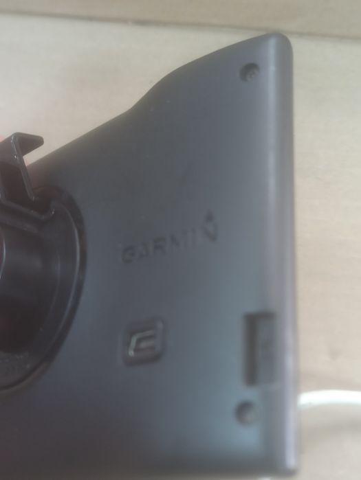 Новигатор Garmin nuvi 52.