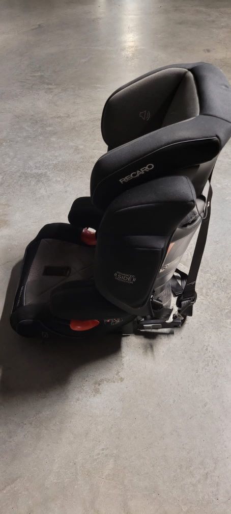 Fotelik samochodowy Recaro Monza Nova