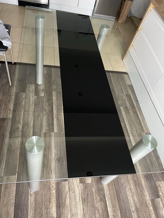 Stół kuchenny szklany