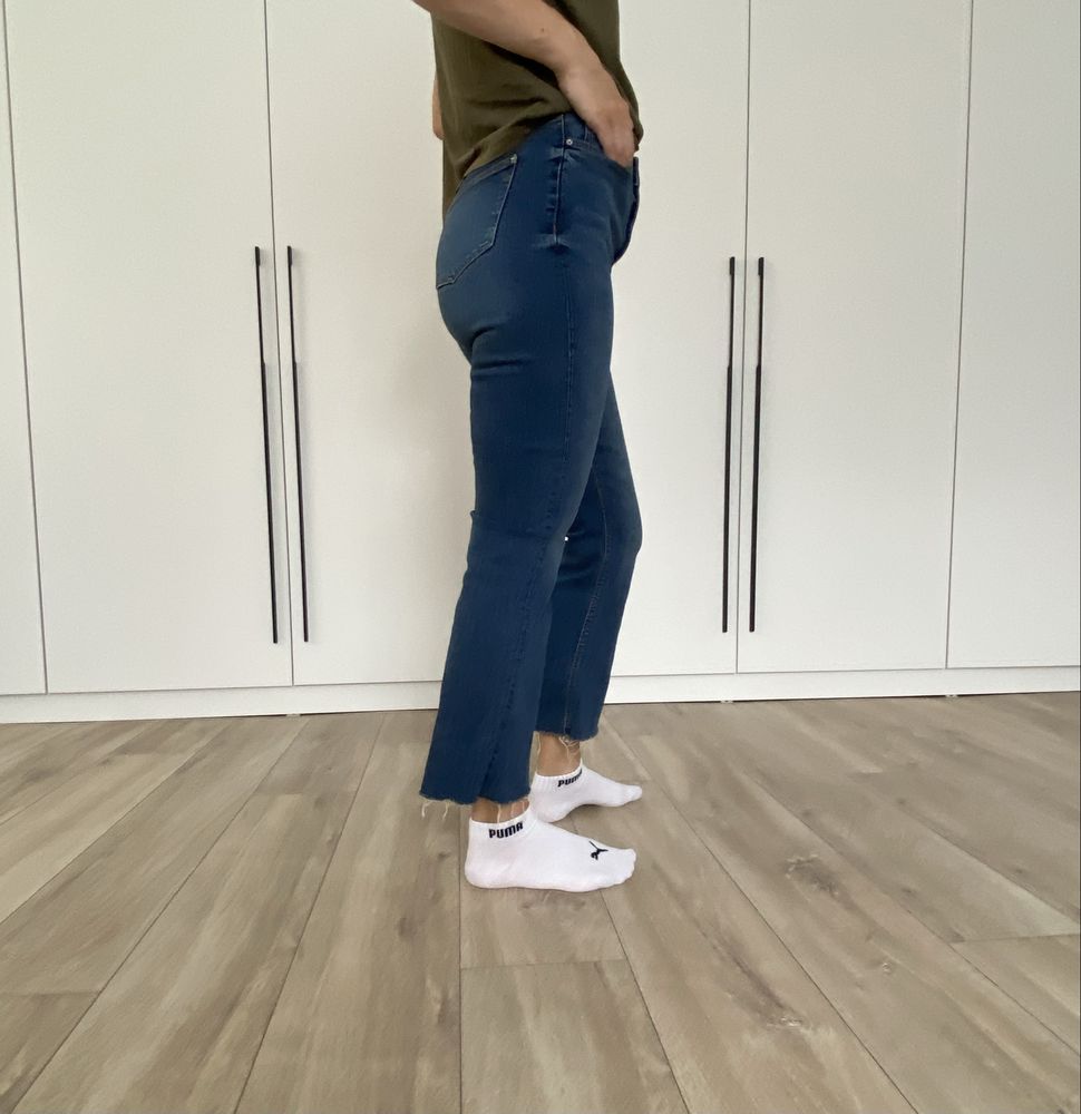 Джинси Cropp 38 р