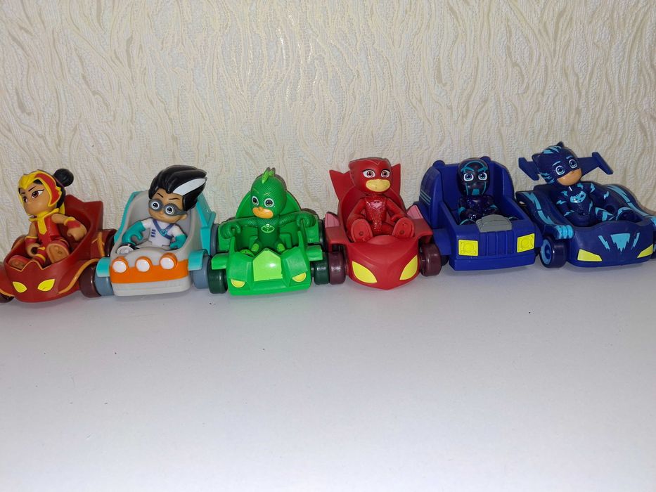 Іграшки герої в масках"Оригінали"