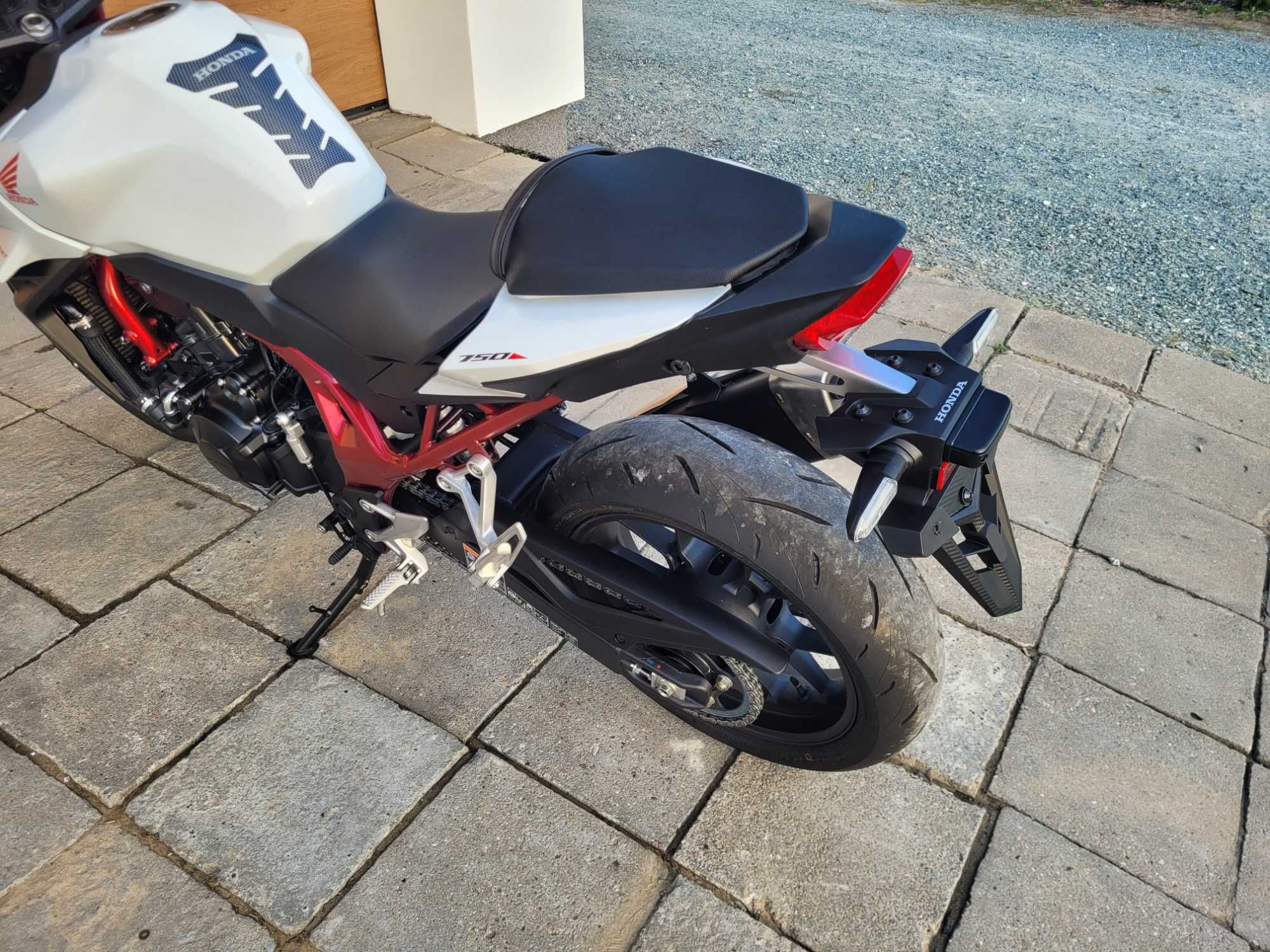 Honda Hornet 750 CB750 jak nowa 900km przebieg z Niemiec