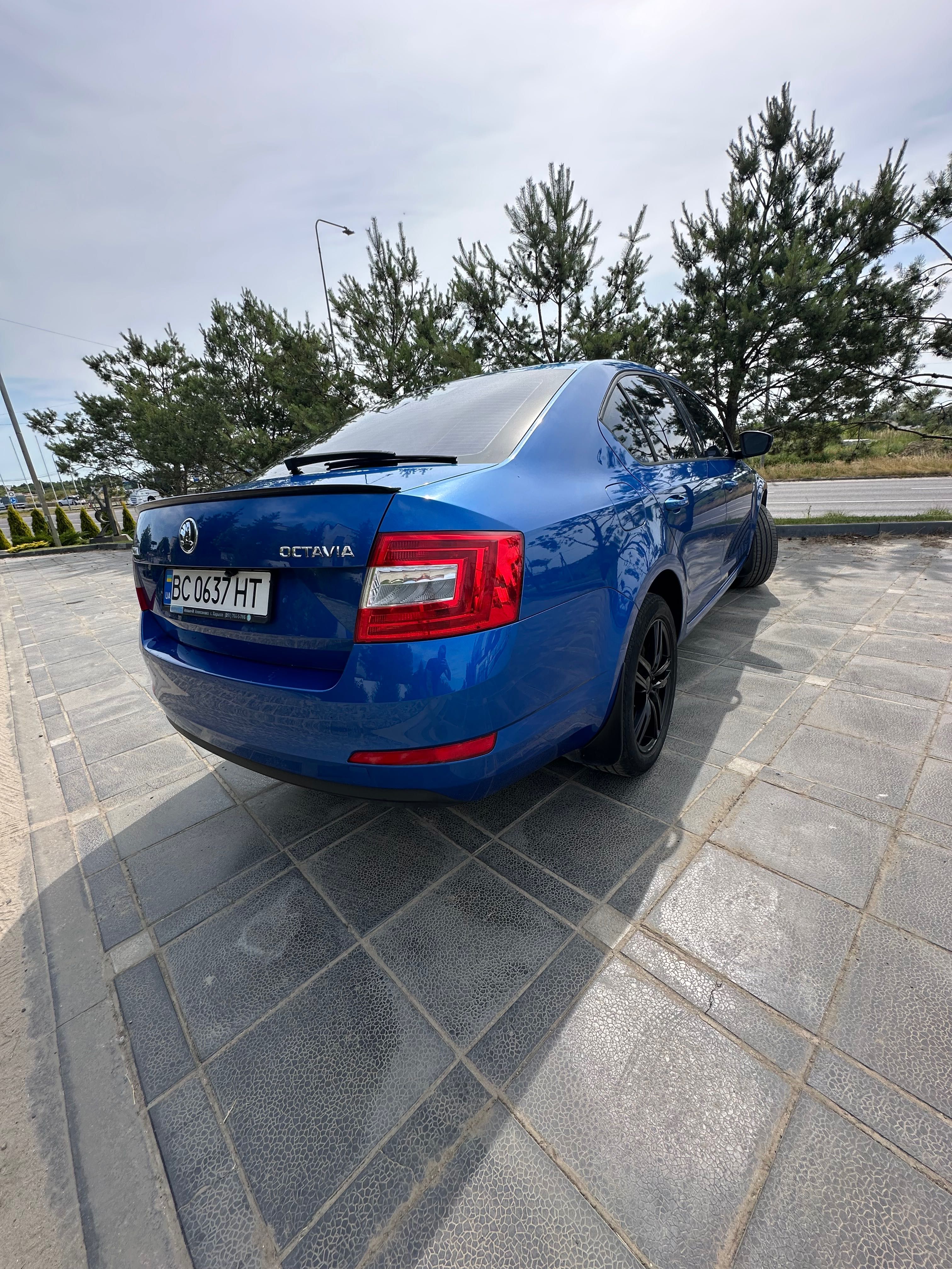 Продаж авто Skoda Octavia A7 2.0 дизель