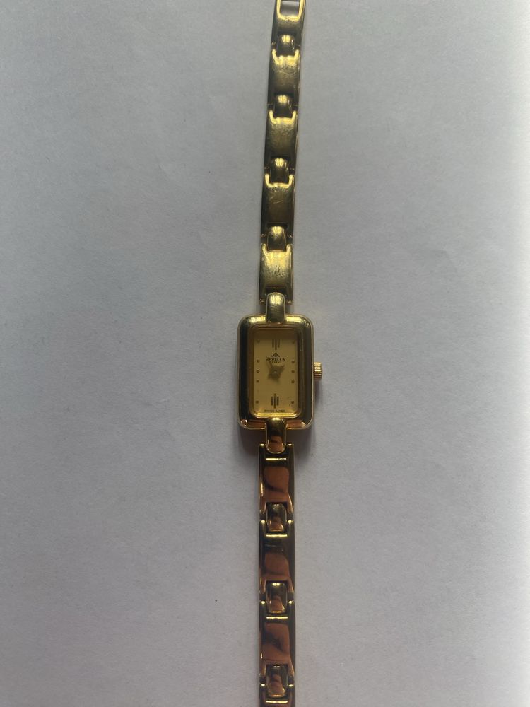 Продам часы APPELLA gold 18к позолота в робочем состояние женские