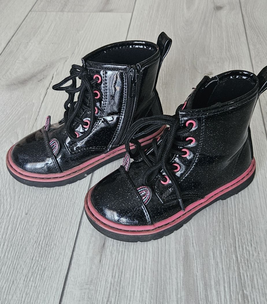 Buty wiosenne r.26