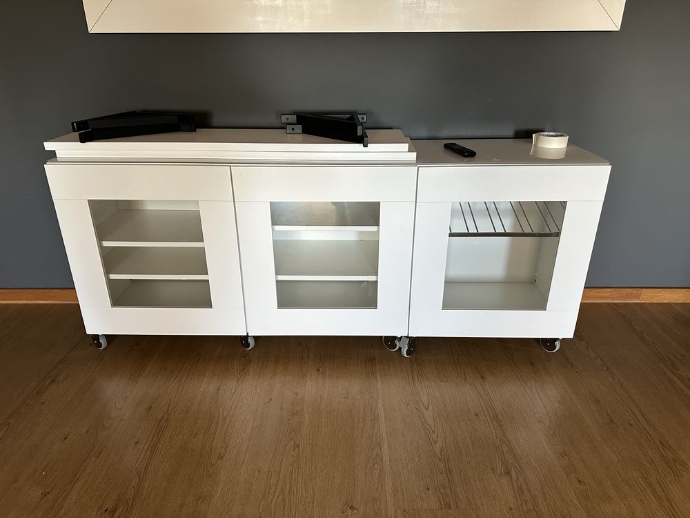 Movel Besta IKEA (oferta do espelho)