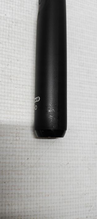 Szczoteczka Elektryczna Magnetyczna Oral-B iO Series 2 + Etui