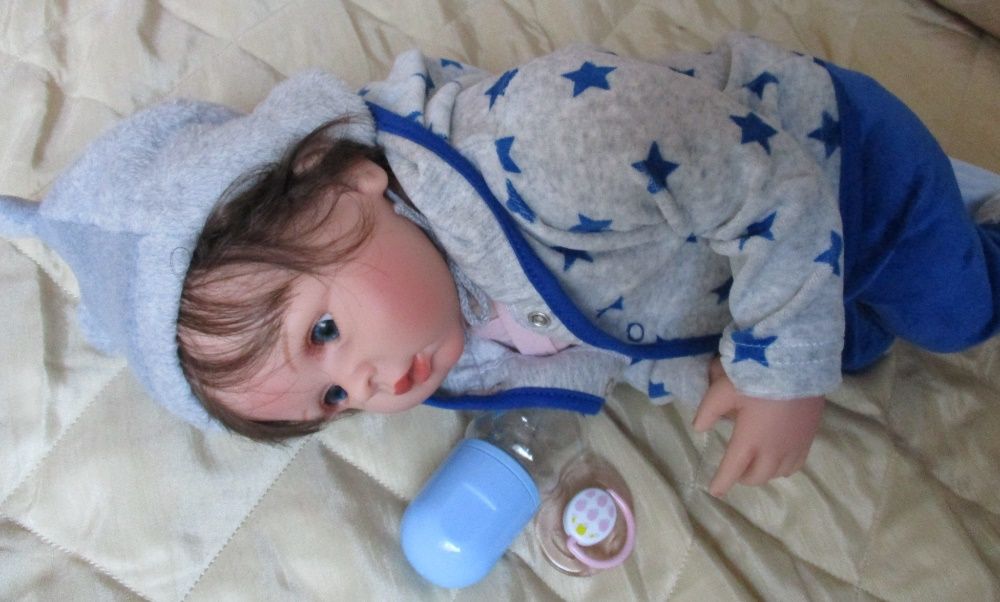 Bebe Reborn menina - Laura muito doce