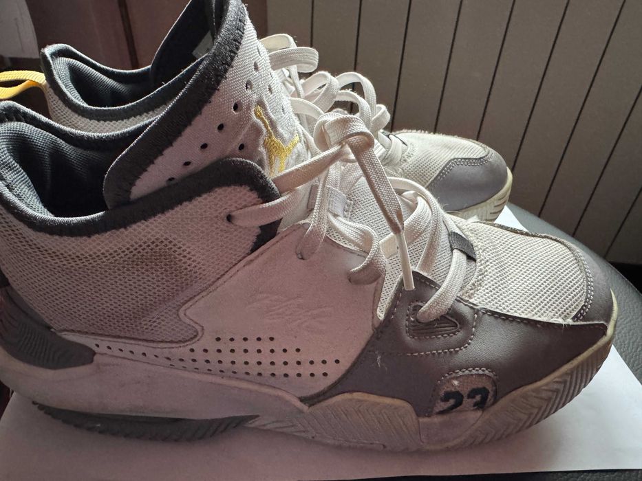 JORDAN STAY LOYAL 2 buty męskie