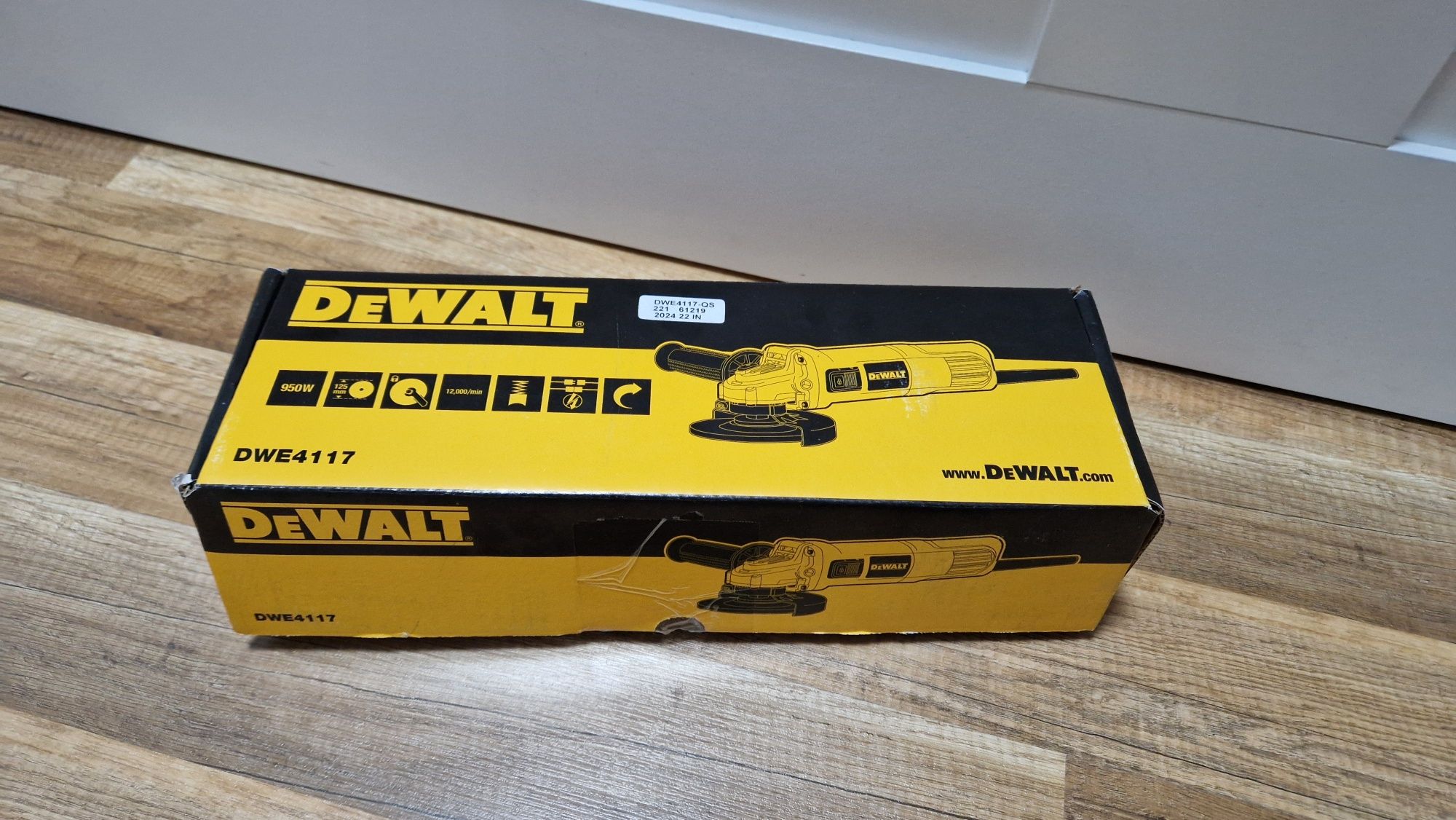 szlifierka dewalt nowa