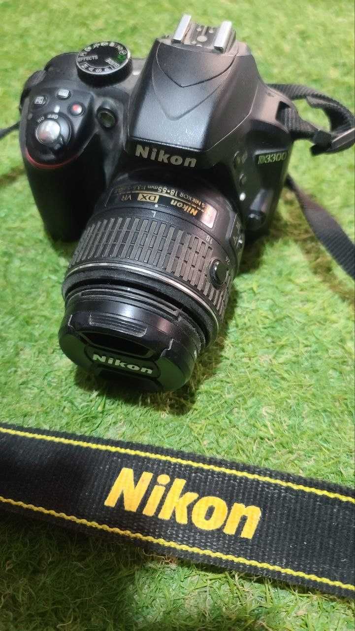 Nikon D3300 II Kit Black