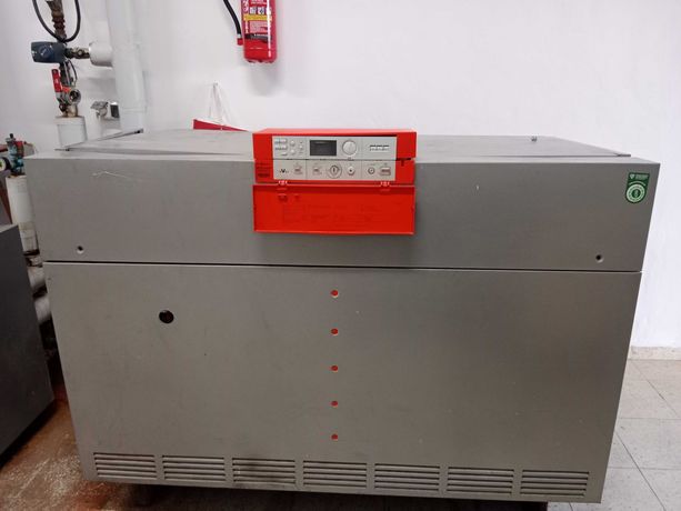 Piec Gazowy Viessmann Vitogas 100 143 kW