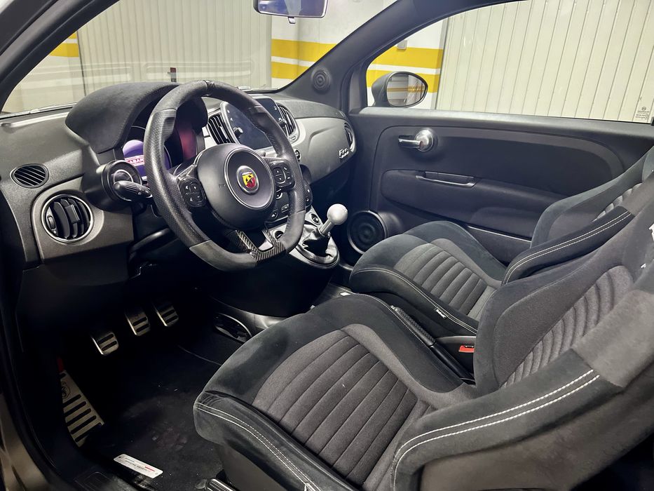 Abarth 595 Competizione  - Edição Especial 70° Anniversario