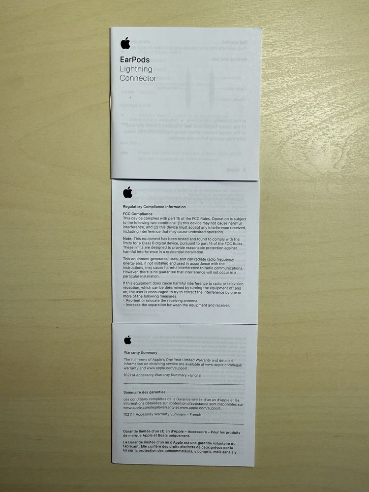 EarPods com conector Lightning Apple