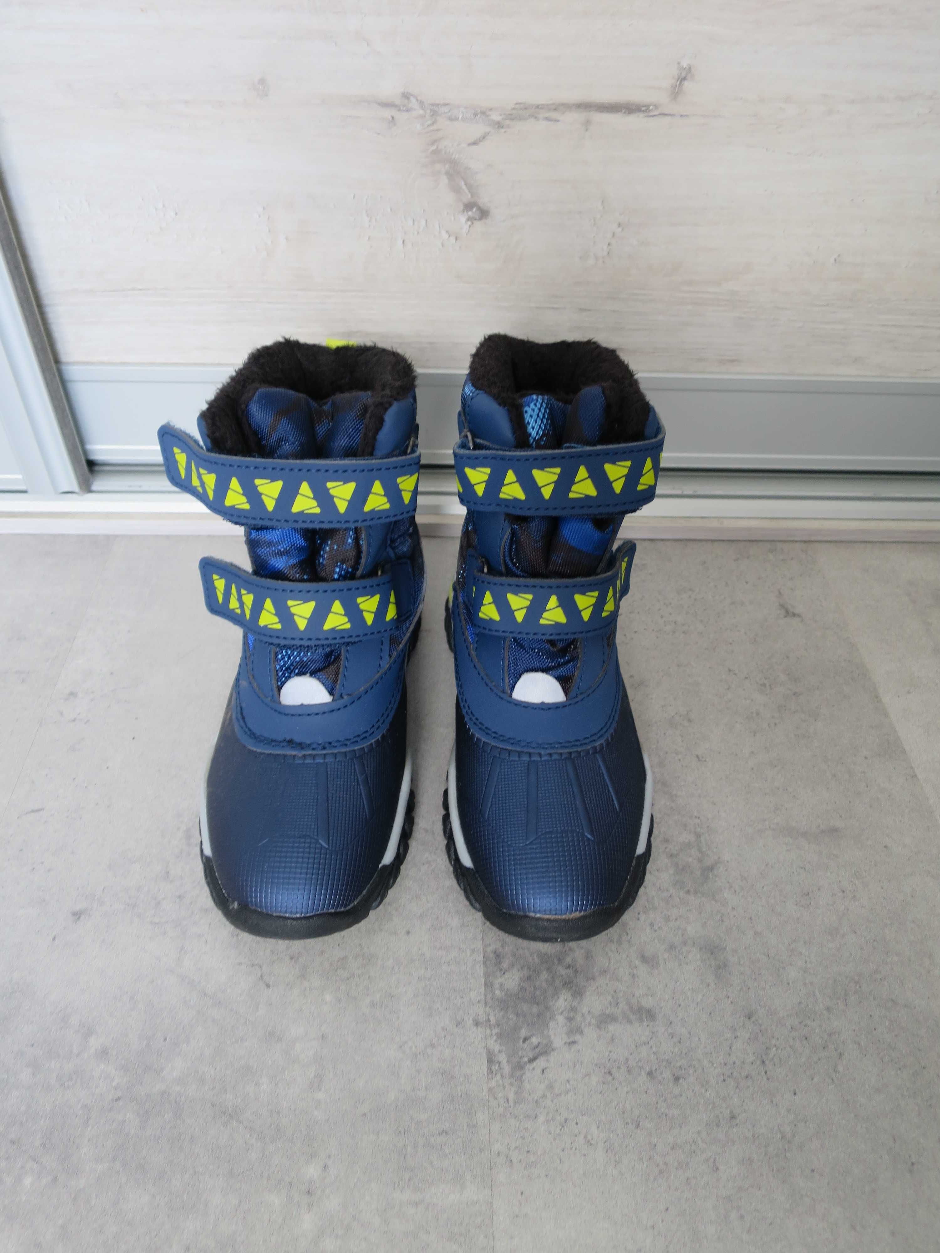 zimowe buty chłopięce Lupilu, rozmiar ok 30