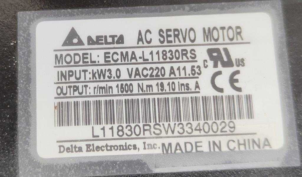 Zestaw silnik servo enkoder ECMA-L11830RS + przekładnia Apex