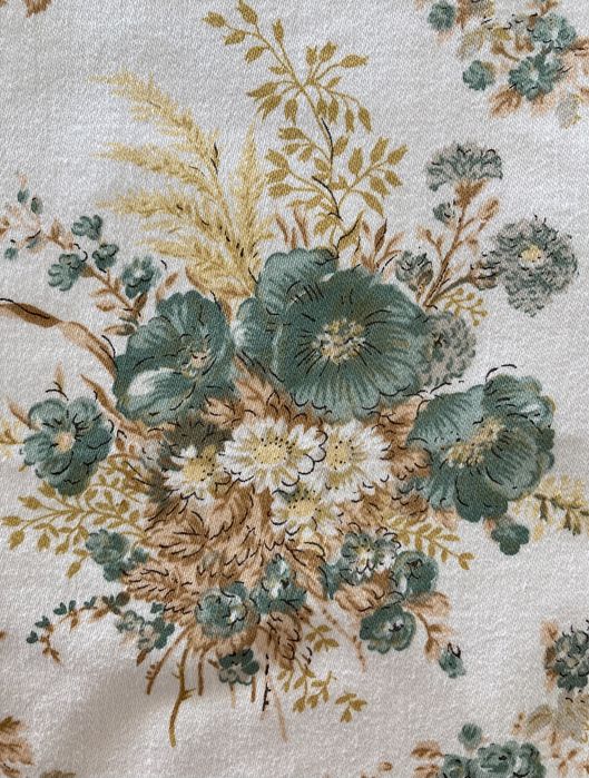 Tecido antigo - 4 fragmentos