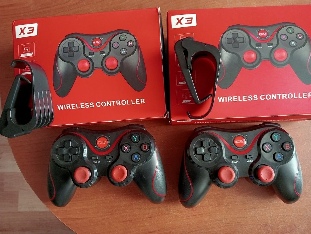 4 Gamepady Uniwersalne Android,PC,TV Box - Sprawne