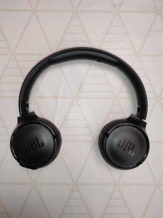 Наушники JBL TUNE 520BT Black