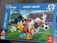 Puzzle Disneya Kaczor donald i Miszka Miki na stadione