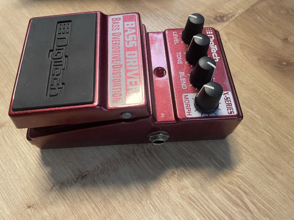 Pedal de efeito para baixo X-Series overdrive/distortion