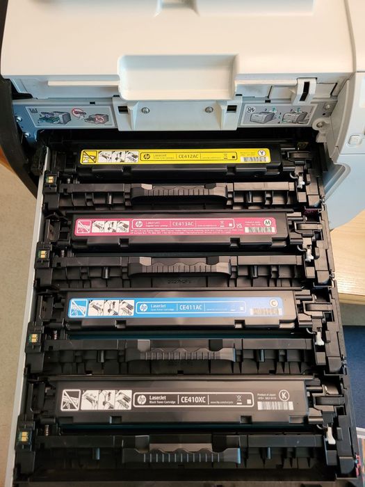 Принтер HP LaserJet Pro 400 Color M451dn Лазерний кольоровий друк