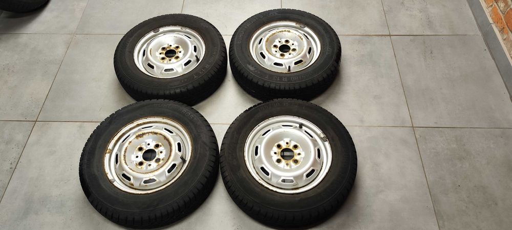 Koła zimowe 155/80 R13 Gislaved + felgi 4x98 Fiat (komplet 4 szt.)