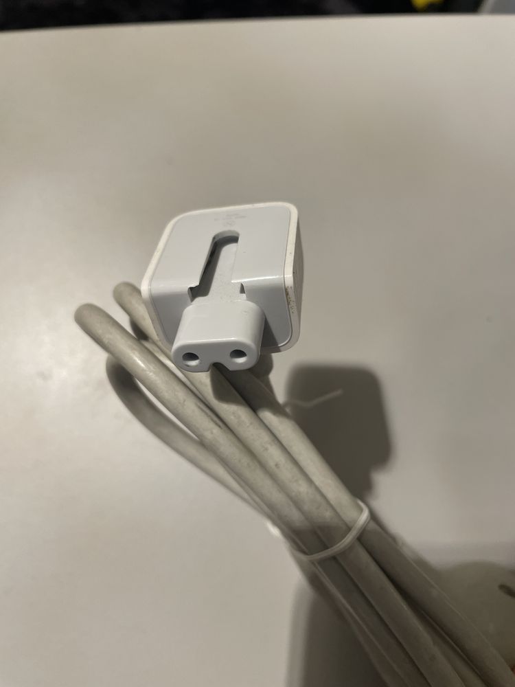 Kabel do ładowarki apple MacBook oryginal