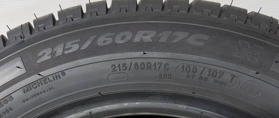 215/60r17C Michelin Agilis 109/107T 2023