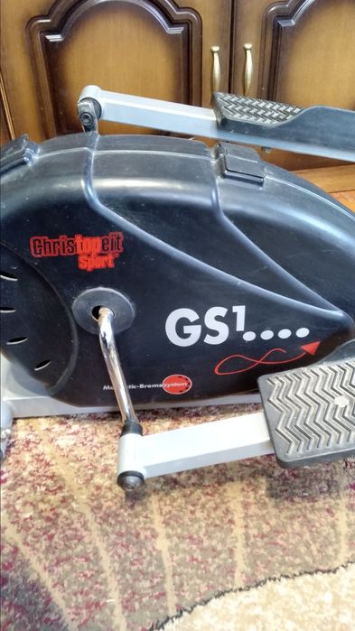 Продам орбитрек.