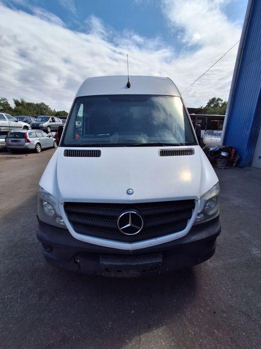 MERCEDES SPRINTER W906 LIFT zderzak przód