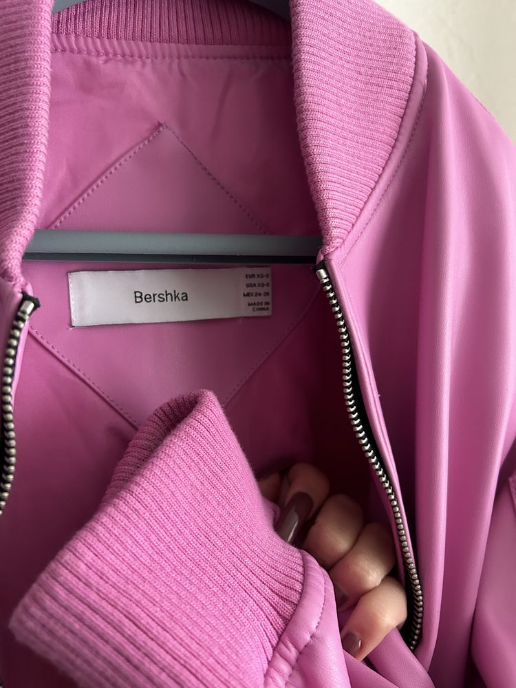 Kurtka Bomberka baggy boxy pink race must have wiosna niedostepna
