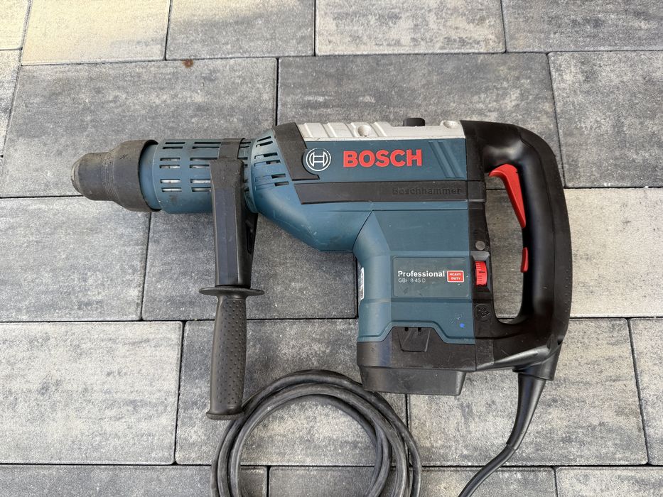 Młot udarowo-obrotowy Bosch GBH 8-45 D