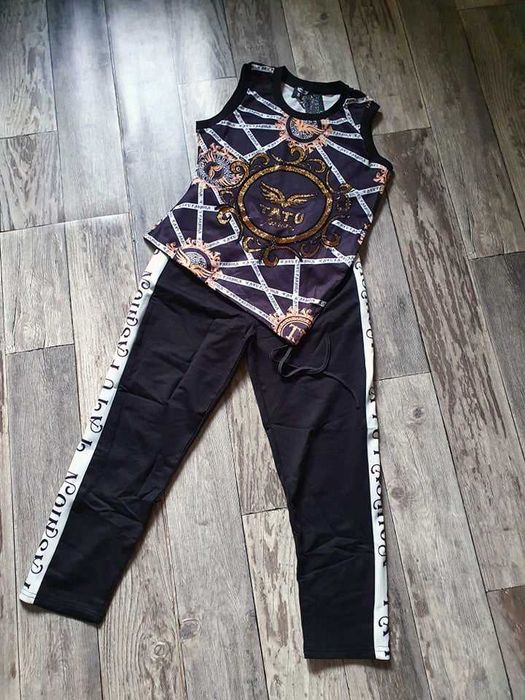 Komplet dresowy na letnie dni z Nowej kolekcji tureckiej firmy T.A.T.U