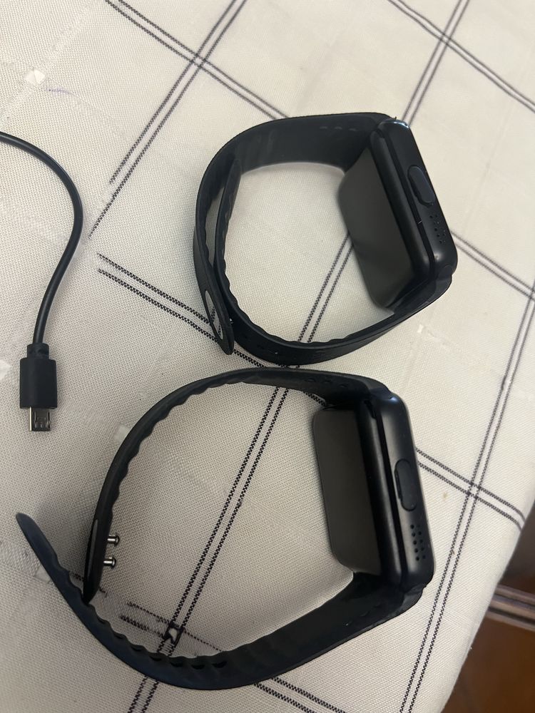 Smartwatch preto