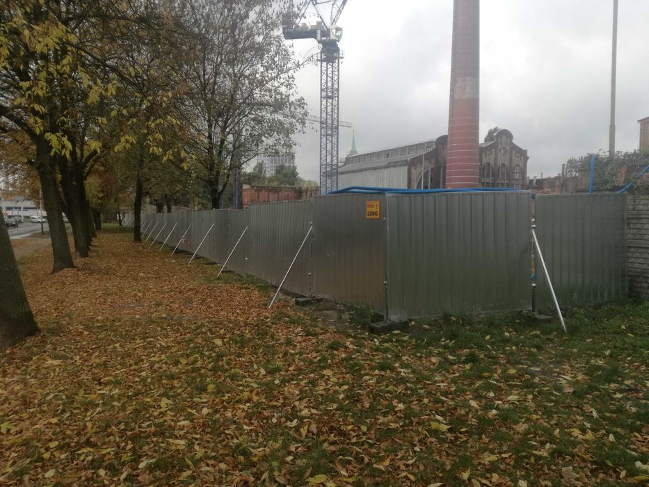 Ogrodzenie Budowlane Pełne Blacha Trapezowa Tymczasowe Mobilne Panel
