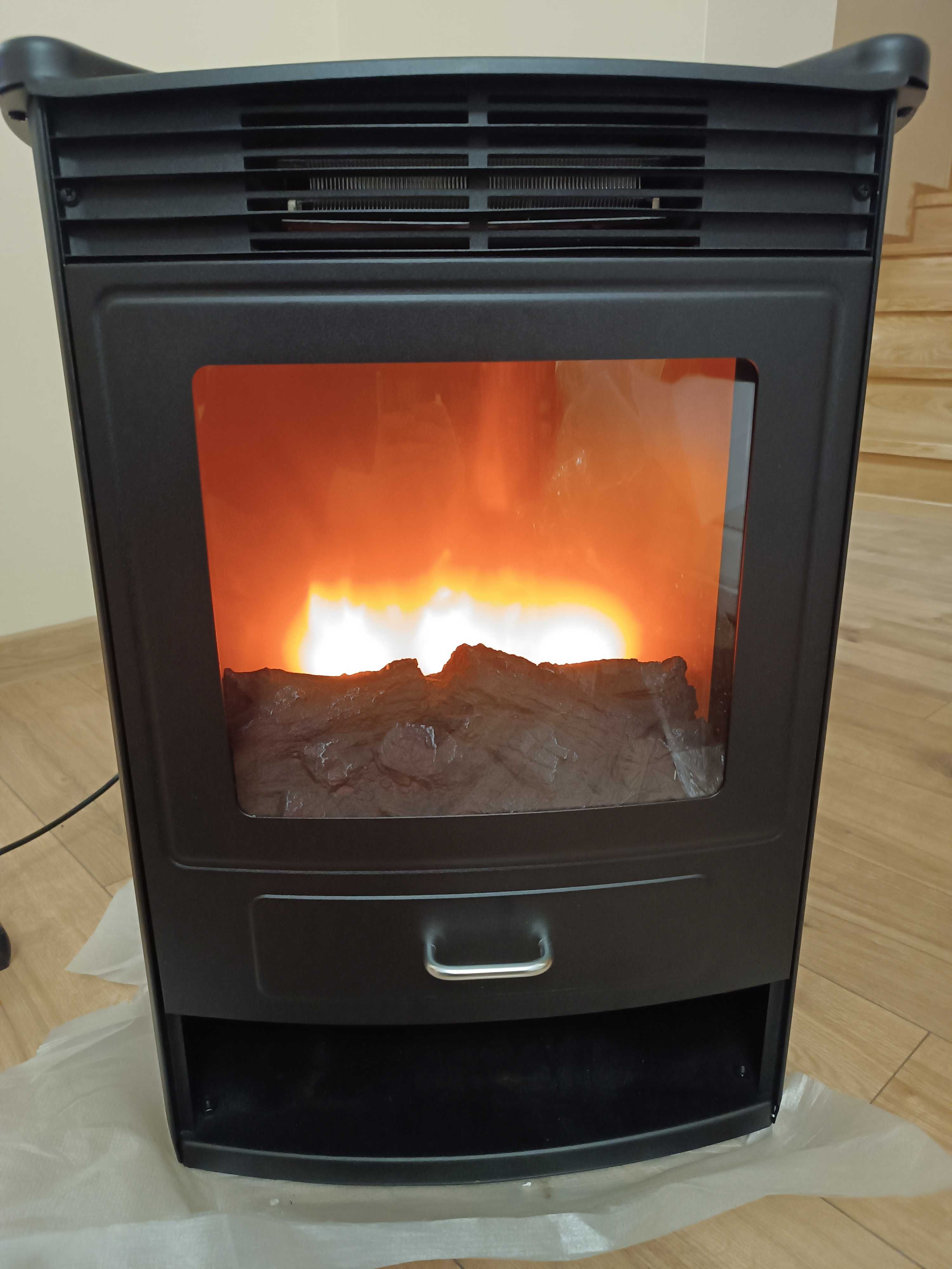 Bormio S Smart Kominek elektryczny marki Klarstein