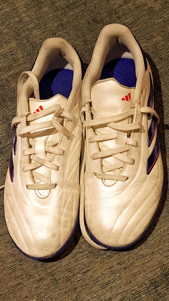 Chuteiras Adidas 35 Copa, Predator 36
