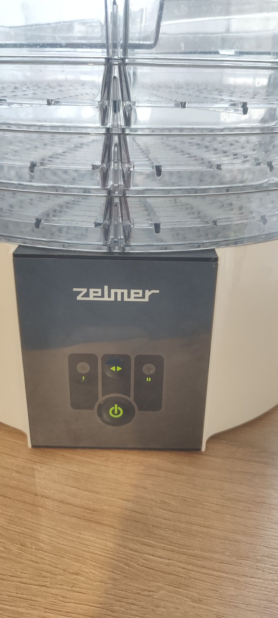 Сушарка ZELMER FD1001 520W