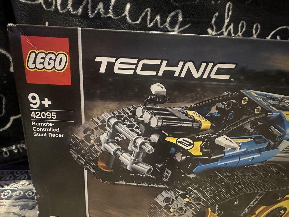 LEGO Technic 42095 9+