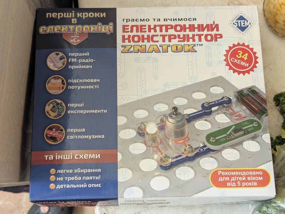 Електронний конструктор Znatok 34схеми