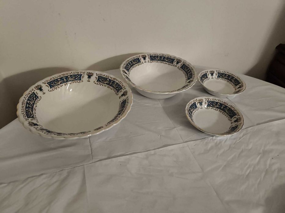 Conjunto de louça Inglesa Vintage - Rialto Ironstone Ware By Myott