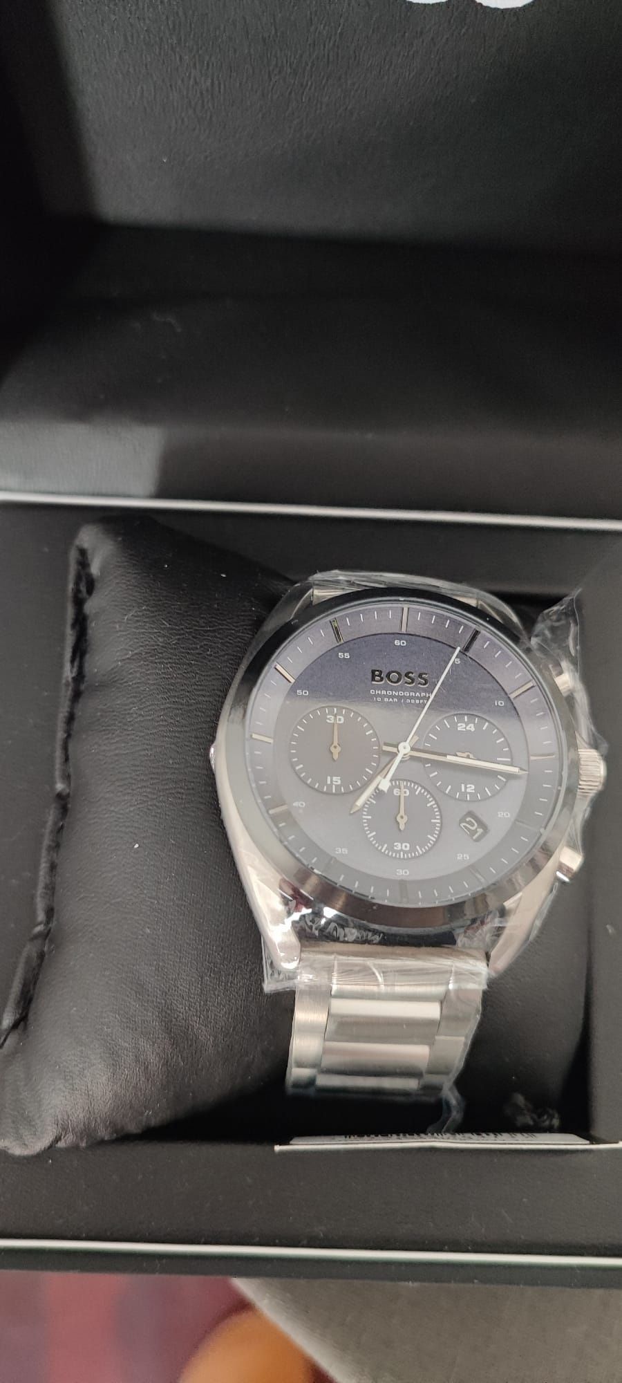 Relógio Boss novo