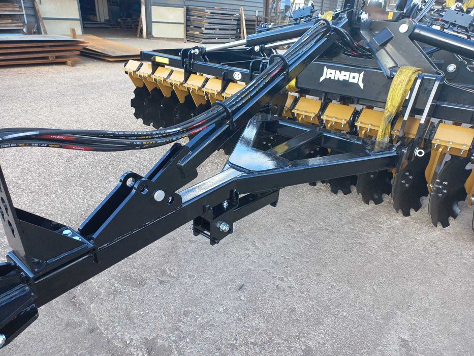Brona talerzowa hydrauliczna JANPOL SHREK 4m 560 talerz daszek 600