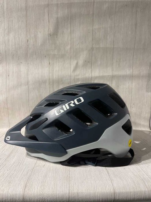 Powystawowy Kask Rowerowy Giro Radix Mips r. M (55-59cm)