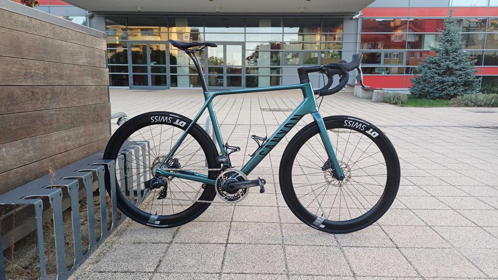 Canyon Ultimate CF SLX 8 Disc eTap