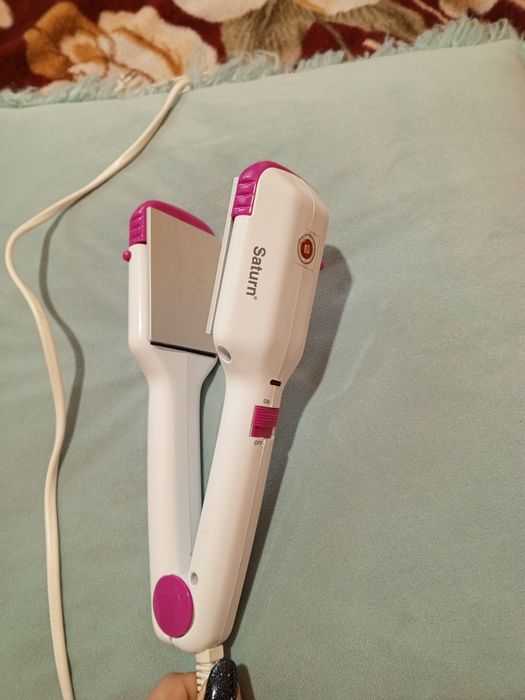 Утюжок для выравнивания волос