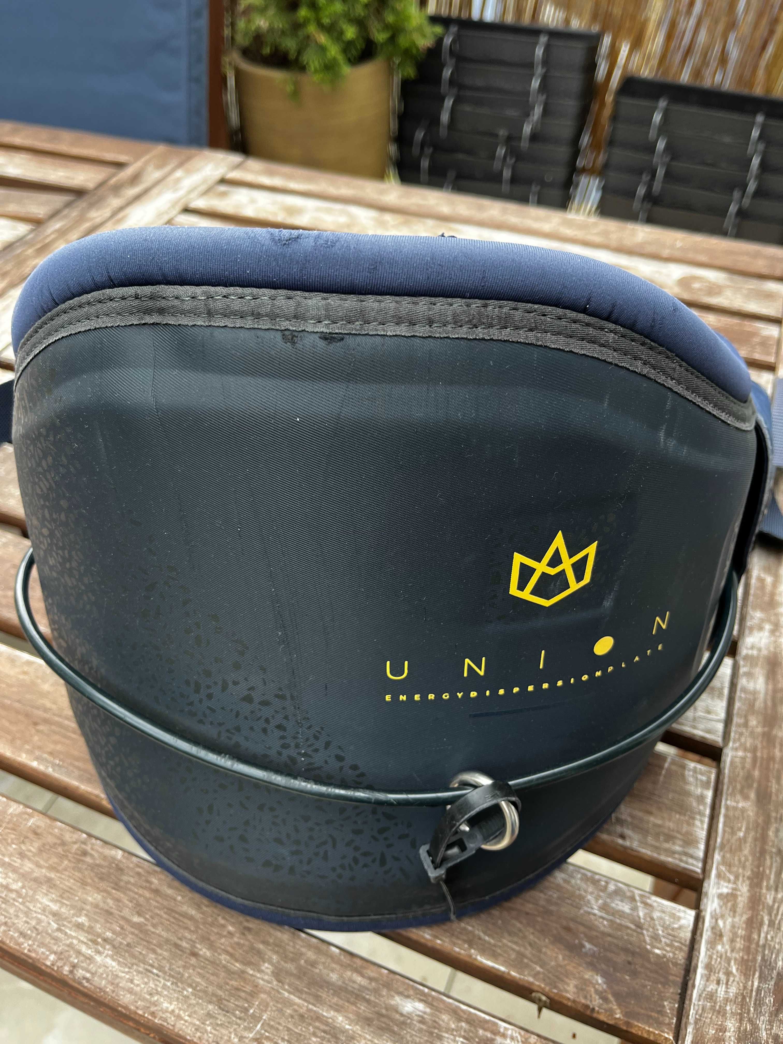 Trapez Manera Union - rozmiar L - kitesurfing